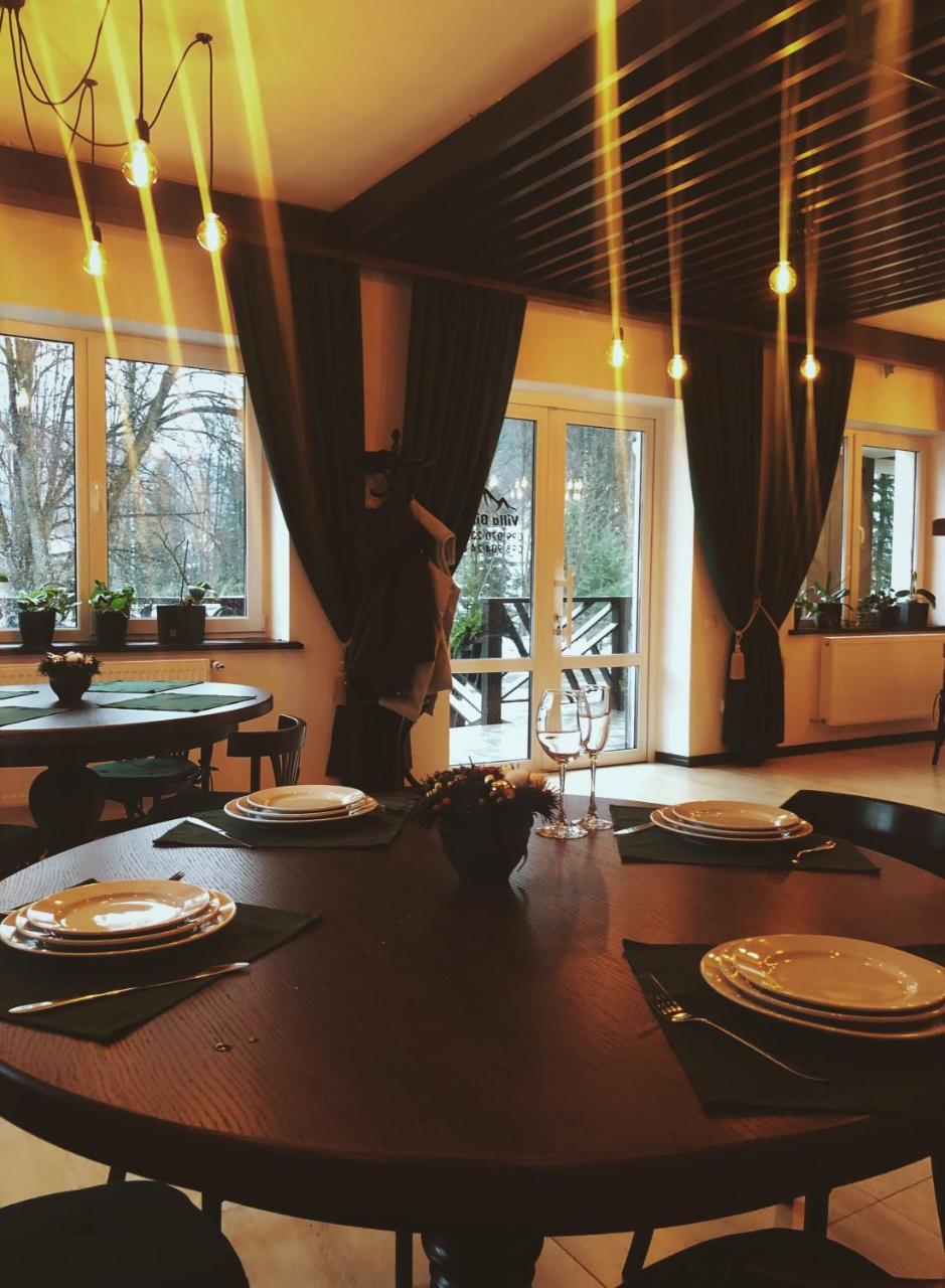 Villa Billa Татарив Екстериор снимка